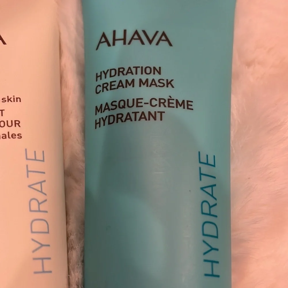 Ahava Top Moisture Products Duo, NWT